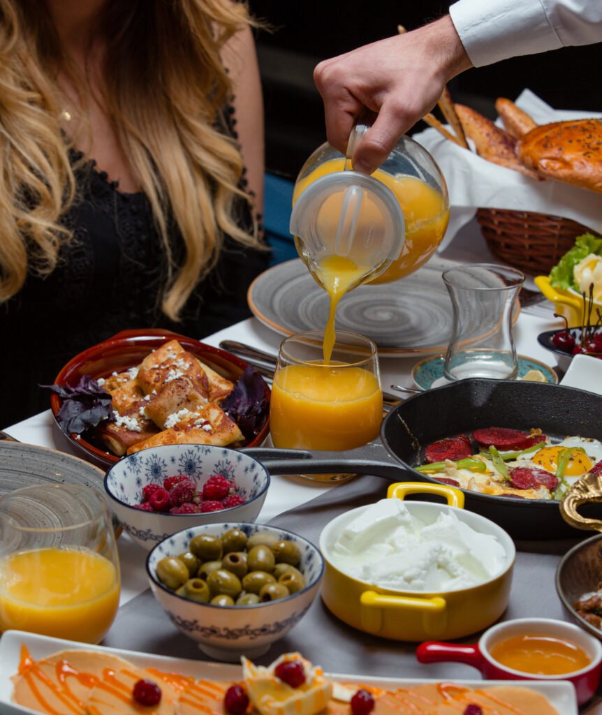 Brunch terminus restaurant rives